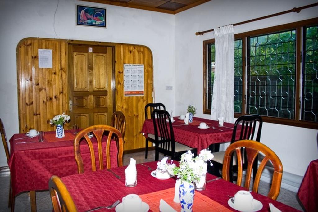 Villa De Roses Beau Vallon  Exteriör bild