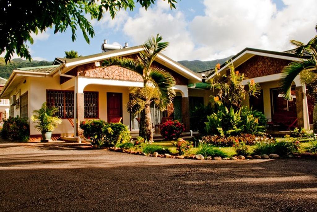 Villa De Roses Beau Vallon  Exteriör bild