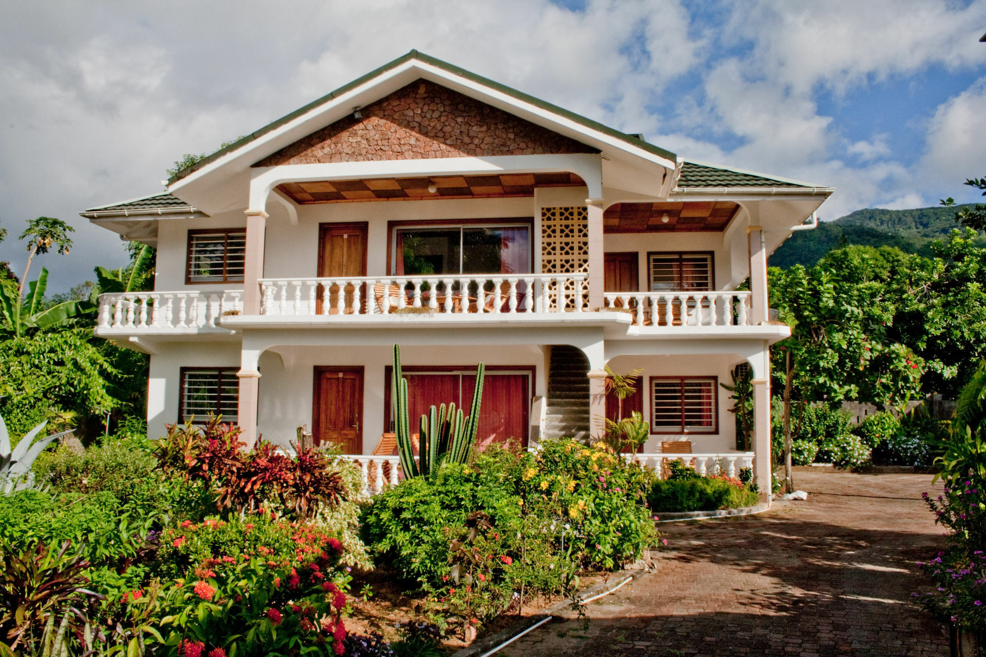 Villa De Roses Beau Vallon  Exteriör bild